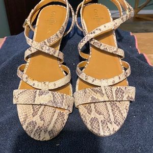 Colehaan Nike air wedge sandals size 8.5AA these are very narrow with snakeskin